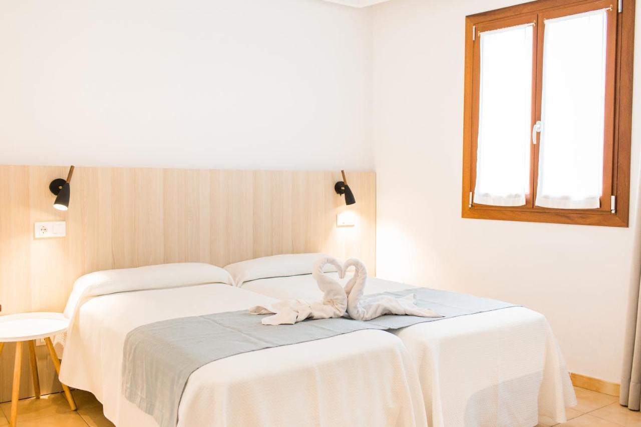 Sagitario Petit Ciutadella Hotel Ciutadella  Buitenkant foto