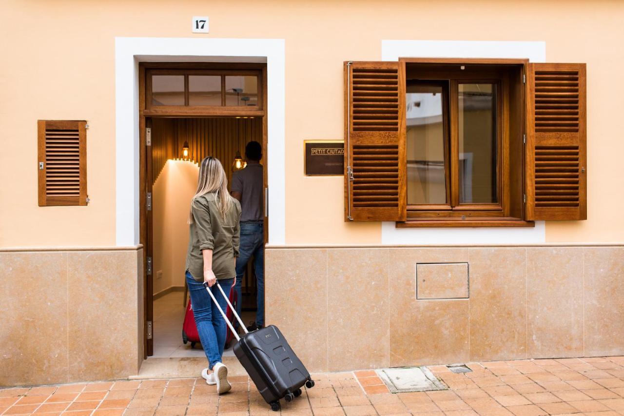 Sagitario Petit Ciutadella Hotel Ciutadella  Buitenkant foto